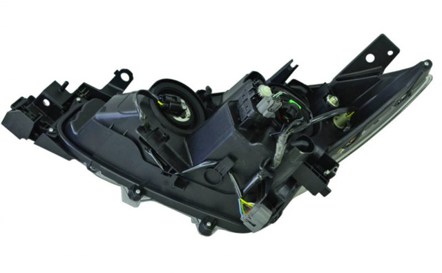 Фара права BSP4510K0D Mazda