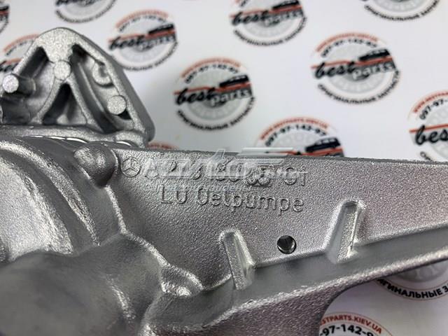  Масляний насос Mercedes CLS 