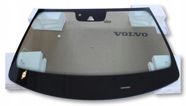 Автоскло Volvo 32368952 ціна, від 521.96 USD