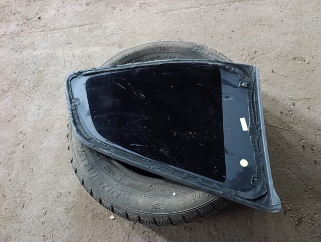Скло кузова/багажного відсіку, праве VAG 3CN845298GNVB ціна, від 114.24 USD