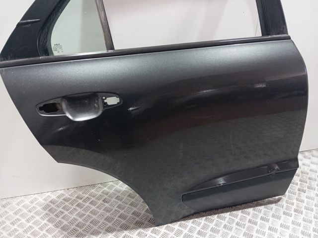 Двері задні, праві Hyundai/Kia 77004AT000 ціна, від 506.77 USD