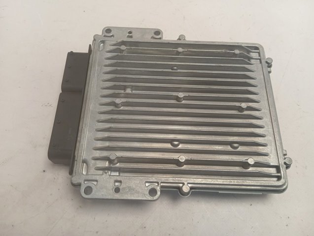  Land Rover 0281014671 ціна, від  USD