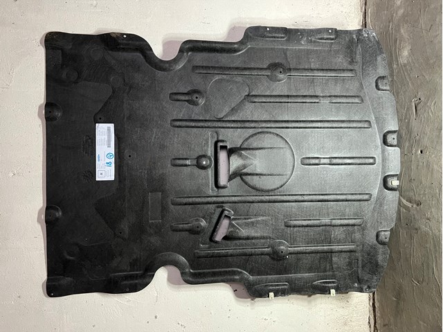 51757328604 BMW 