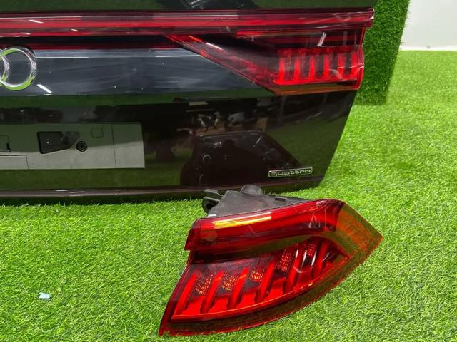 Задній правий зовнішній ліхтар Signeda ZAD191414AR ціна, від 354.87 USD