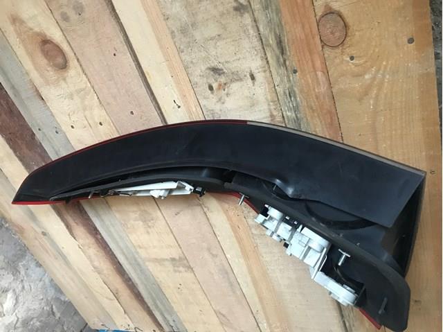 30744542 Volvo 