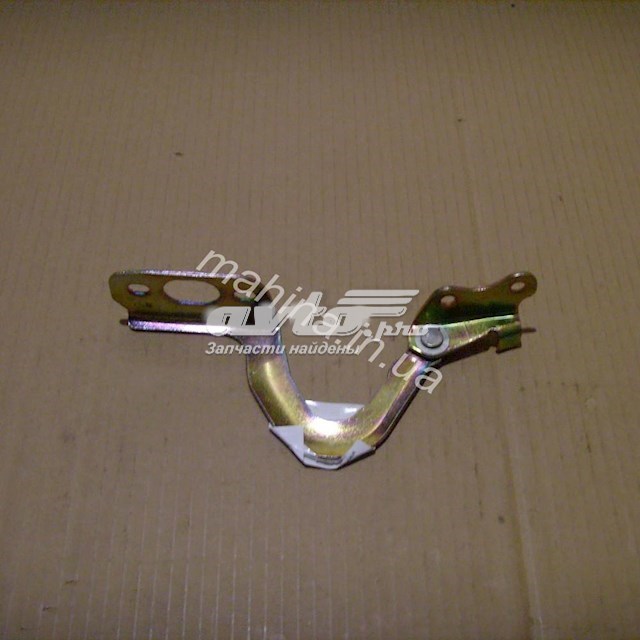 Петля капота, права 8402080180 Geely