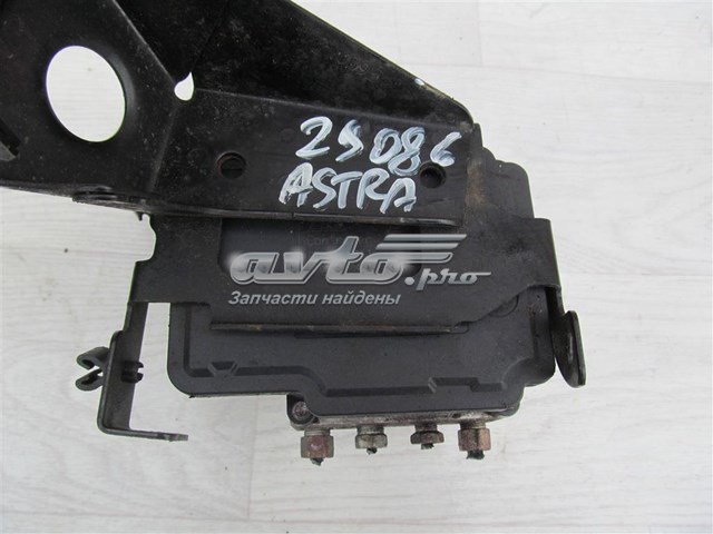 Купити 13379599 Opel 