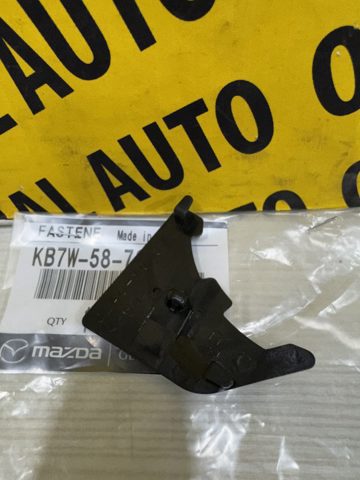 Купити KB7W58762 Mazda 