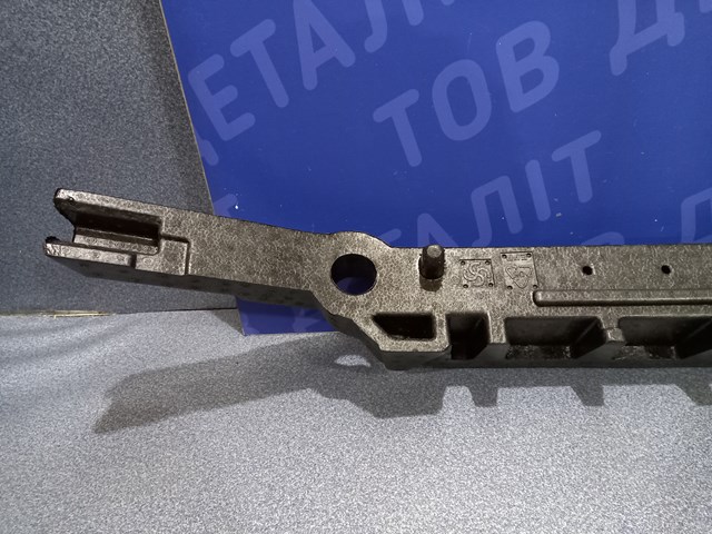Абсорбер бампера переднього Signeda PSB04082EA ціна, від 19.41 USD