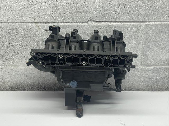 Колектор впускний General Motors 55559368 ціна, від 28.57 USD