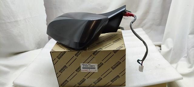 Ліве бокове дзеркало 8794042M70 Toyota