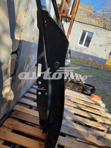 801003JA0A Nissan/Infiniti Пасажирські передні двері