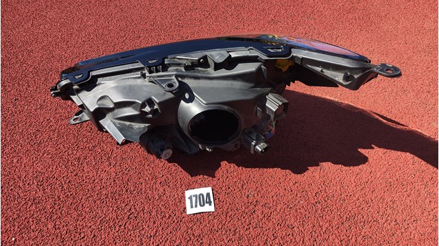 Купити 8114078030 Toyota Права блок фара
