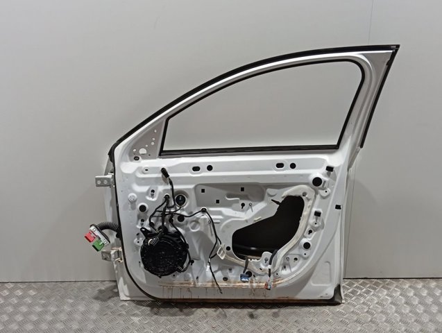 9837705880 Peugeot/Citroen Пасажирські передні двері