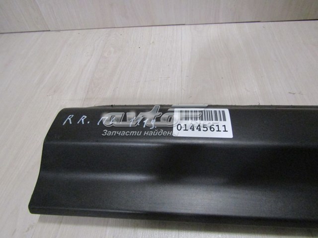Купити LR044139 Land Rover Молдинг передньої лівої двері, нижній