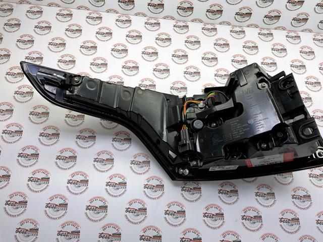 Задня права фара LR136853 Land Rover