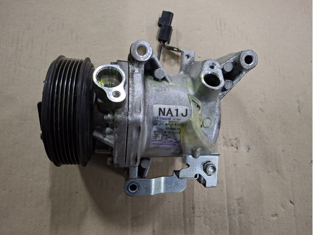 NA1J61450 Mazda 