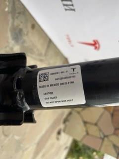 118836800F Tesla Амортизатор передньої підвіски