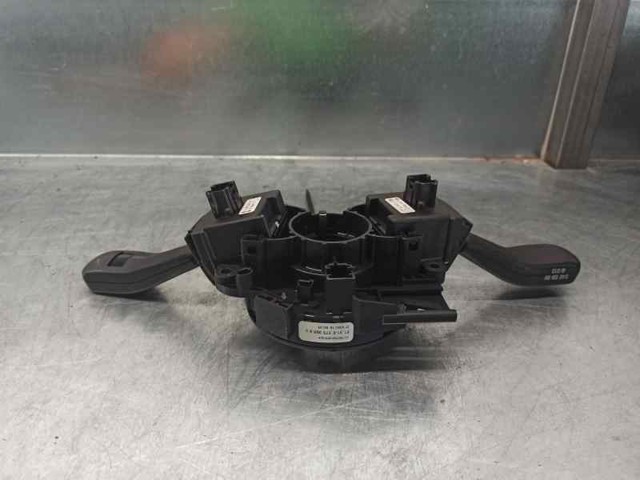 Купити 61318375396 BMW 
