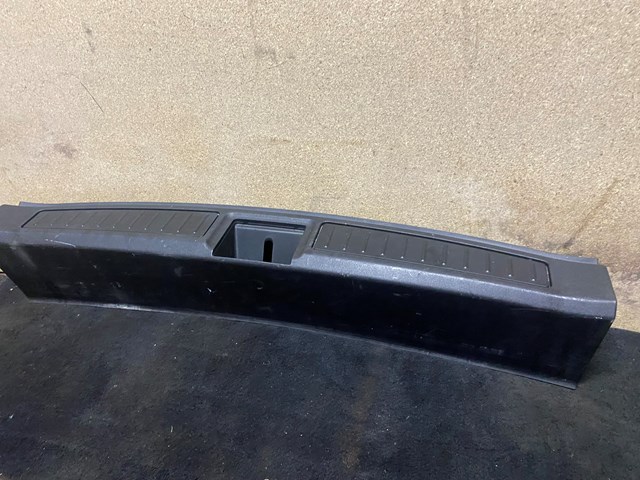 Купити 101082401D Tesla 