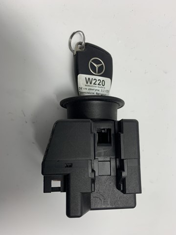 Купити A2155450208 Mercedes 