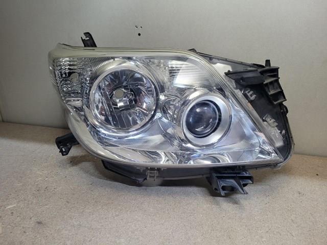 Фара передня права Toyota 8113060L90