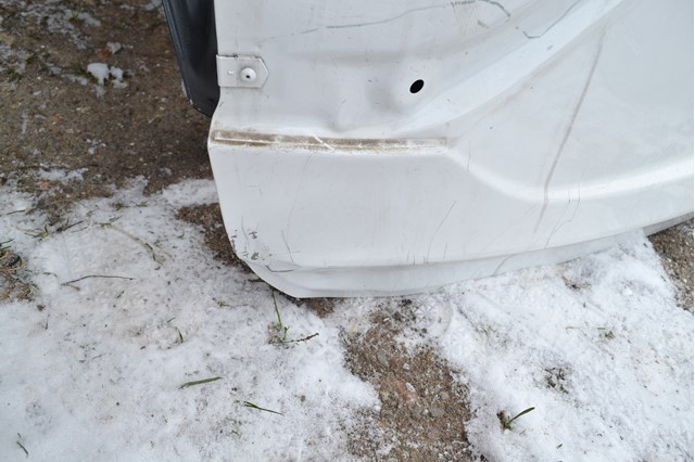 KBY56202XC Mazda Треті двері