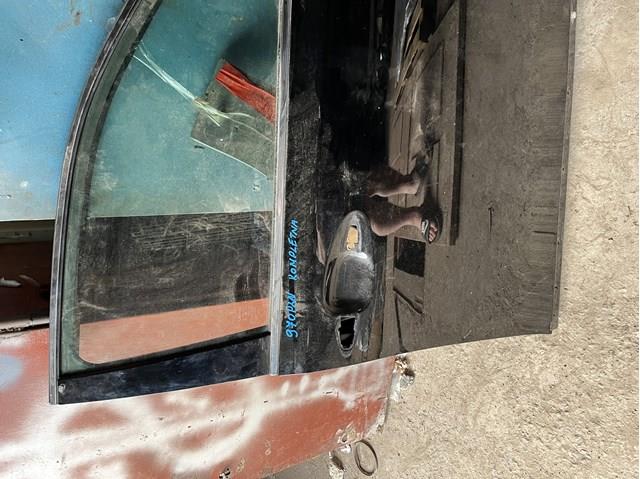Дверка передня права Toyota 6700133220