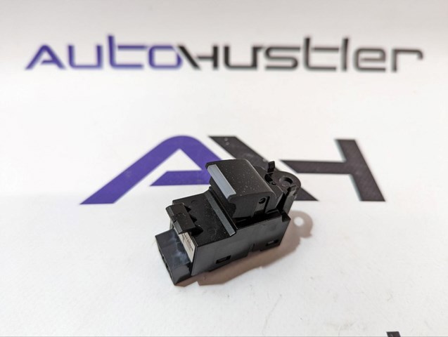 LR059773 Land Rover Кнопка підйомника переднього правого скла