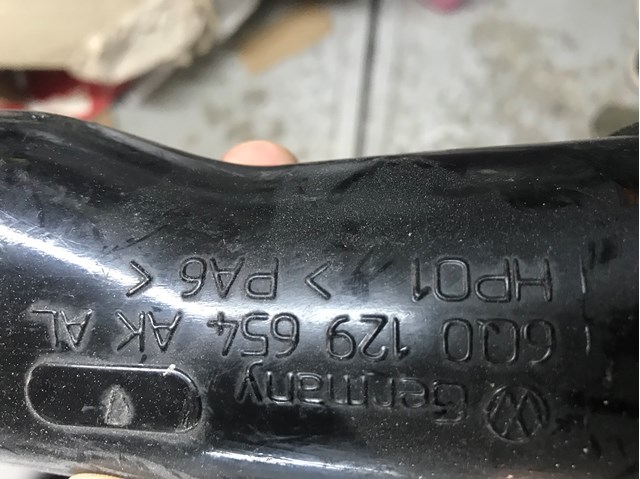  VAG 6Q0129654 ціна, від 9.88 USD