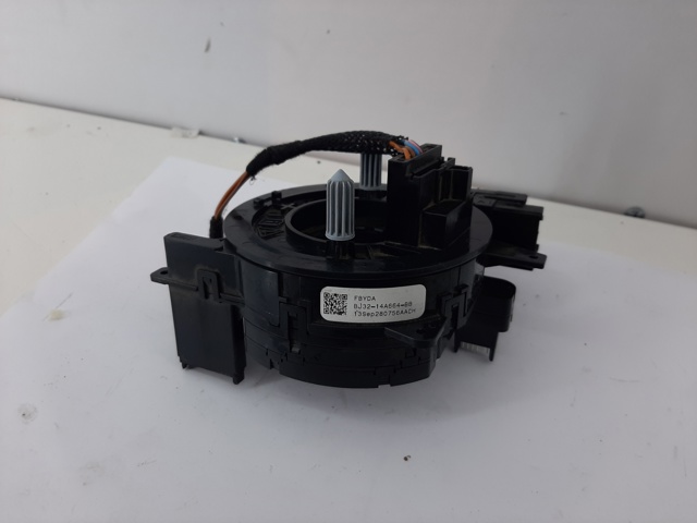 Купити BJ3214A664BB Land Rover 