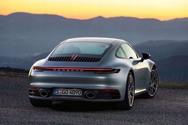 992945081G Porsche 