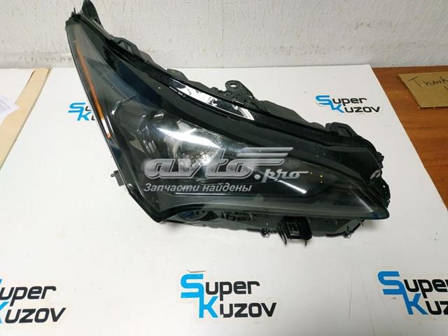 Фара права 8114078190 Toyota