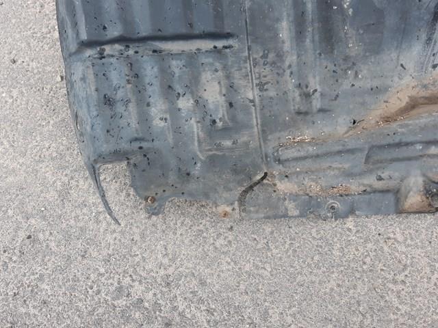 Купити MN126808 Mitsubishi Підкрилок передній правий