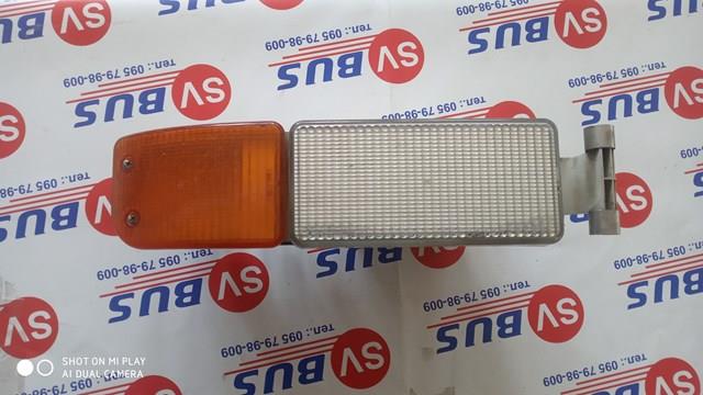 Габарит-покажчик повороту, правий 81253206090 MAN