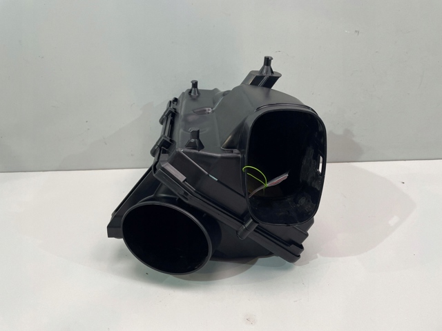  BMW 13718689754