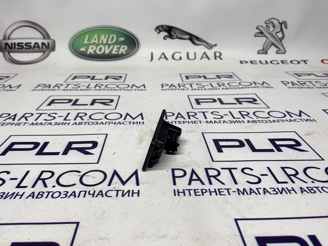 Купити LR089442 Land Rover Ліхтар підсвічування заднього номерного знака