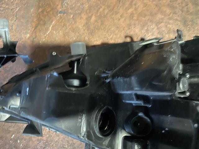 KL2L51041C Mazda Основна фара в зборі ліва