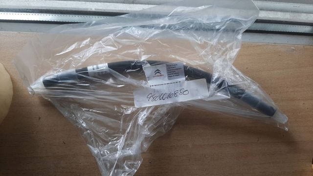  9806610880 Peugeot/Citroen