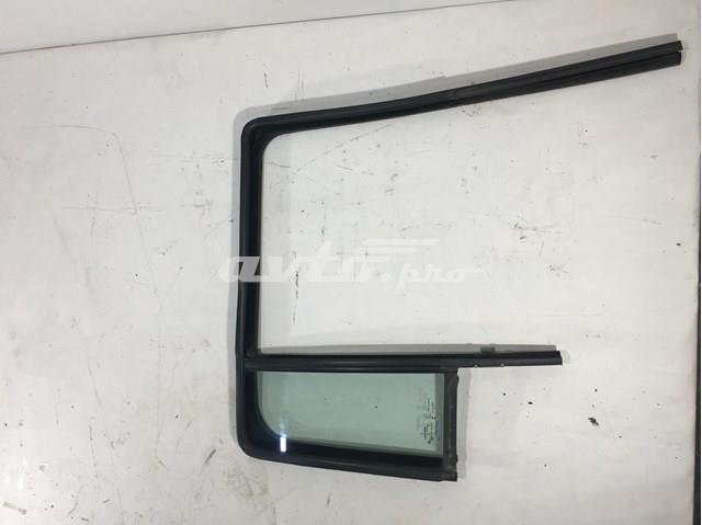 Задня кватирка права Chrysler 5067772AD ціна, від 10.11 USD