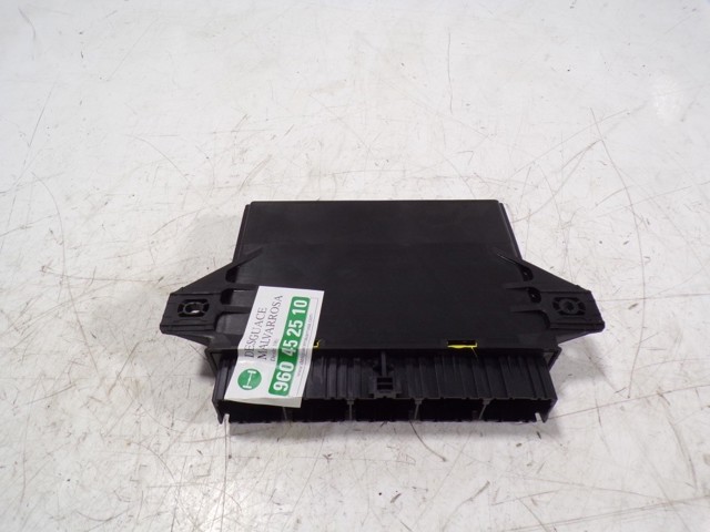  Jaguar C2P16219 ціна, від 81.24 USD