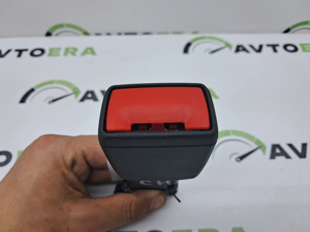 Купити 5NN857740AMNB VAG Замок фіксації ременя безпеки задній правий