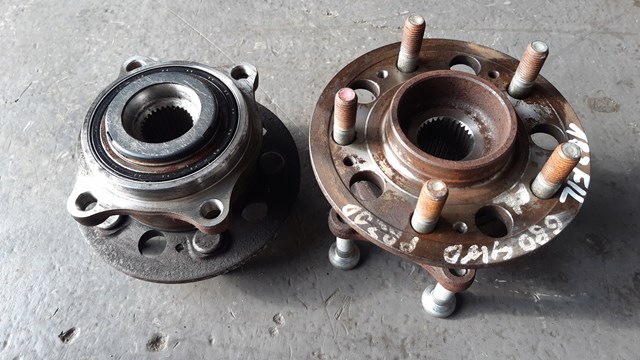 Передня маточина 51750B1600 Hyundai/Kia