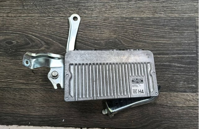 Купити 8966178240 Toyota Модуль управління двигуном