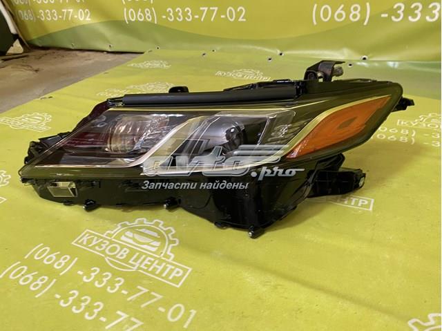 Фара ліва 8115006C40 Toyota