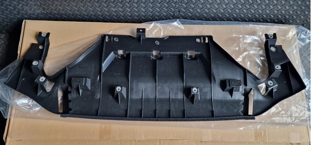 Кенгурятник Mazda KPF1500S0 ціна, від 38.01 USD