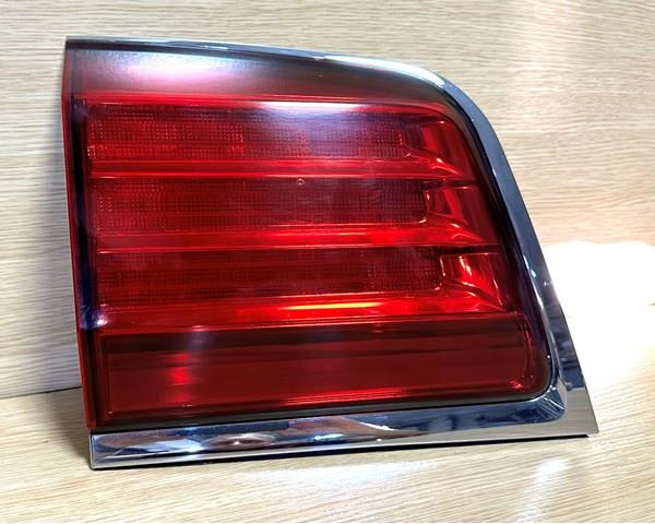 Купити 8158060220 Toyota Ліхтар задній внутрішній правий