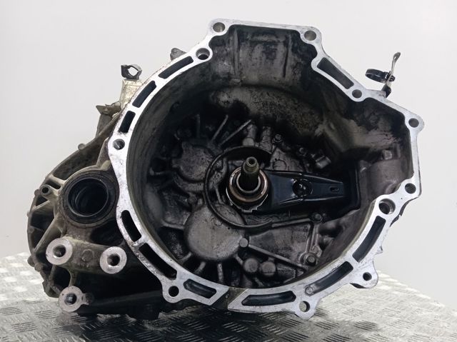 Купити D2C4B Mazda Ручна коробка передач
