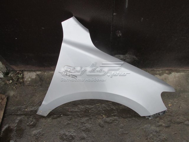 Крило переднє праве Polcar 4051022 ціна, від 47.16 USD