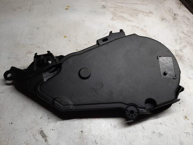 Кришка двигуна передня 9802982180 Peugeot/Citroen